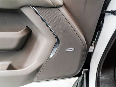 Used 2024 Chevrolet Suburban LT image 46