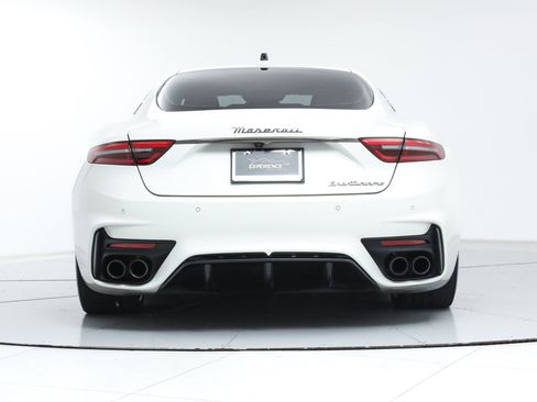 Certified 2024 Maserati GranTurismo Trofeo image 4