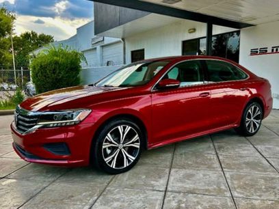 Used 2022 Volkswagen Passat 2.0T SE
