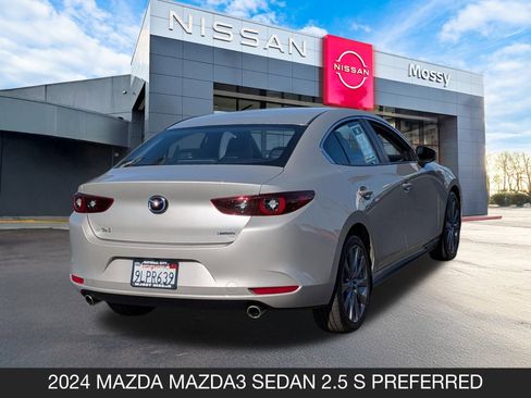 Used 2024 MAZDA MAZDA3 s image 8