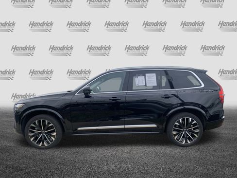 Used 2025 Volvo XC90 B6 Plus image 7