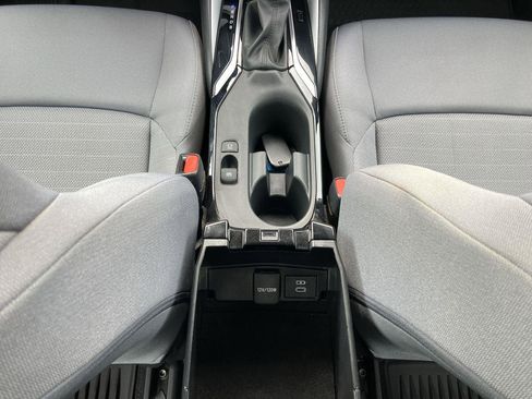 Certified 2024 Toyota Corolla SE image 17