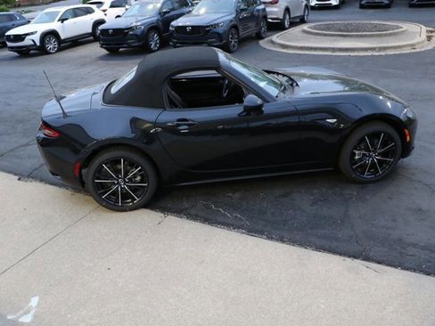 New 2026 MAZDA MX-5 Miata Grand Touring w/ Weather Package RWD image 5