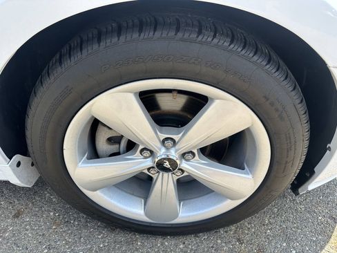 Used 2014 Ford Mustang GT Premium RWD image 26