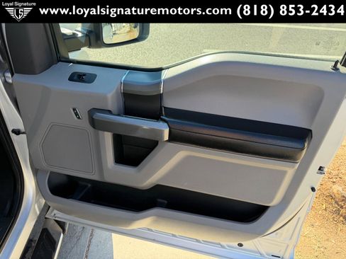 Used 2015 Ford F150 XLT w/ Equipment Group 301A Mid AWD/4WD image 31