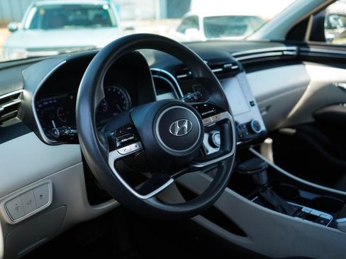 Used 2023 Hyundai Tucson SEL FWD image 6