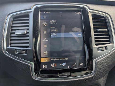 Used 2019 Volvo XC90 T6 Momentum w/ Protection Package Premier image 14