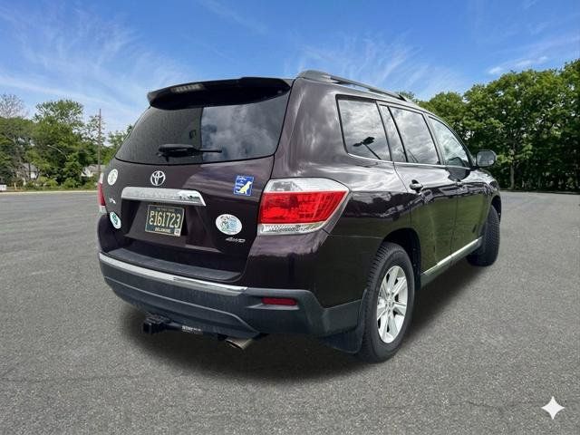 Used 2013 Toyota Highlander SE AWD/4WD image 8