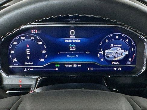 Used 2025 Chevrolet Silverado 3500 LT w/ Safety Package image 13