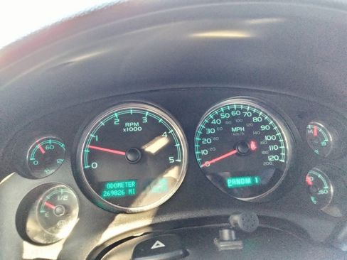 Used 2011 GMC Sierra 3500 SLT image 24