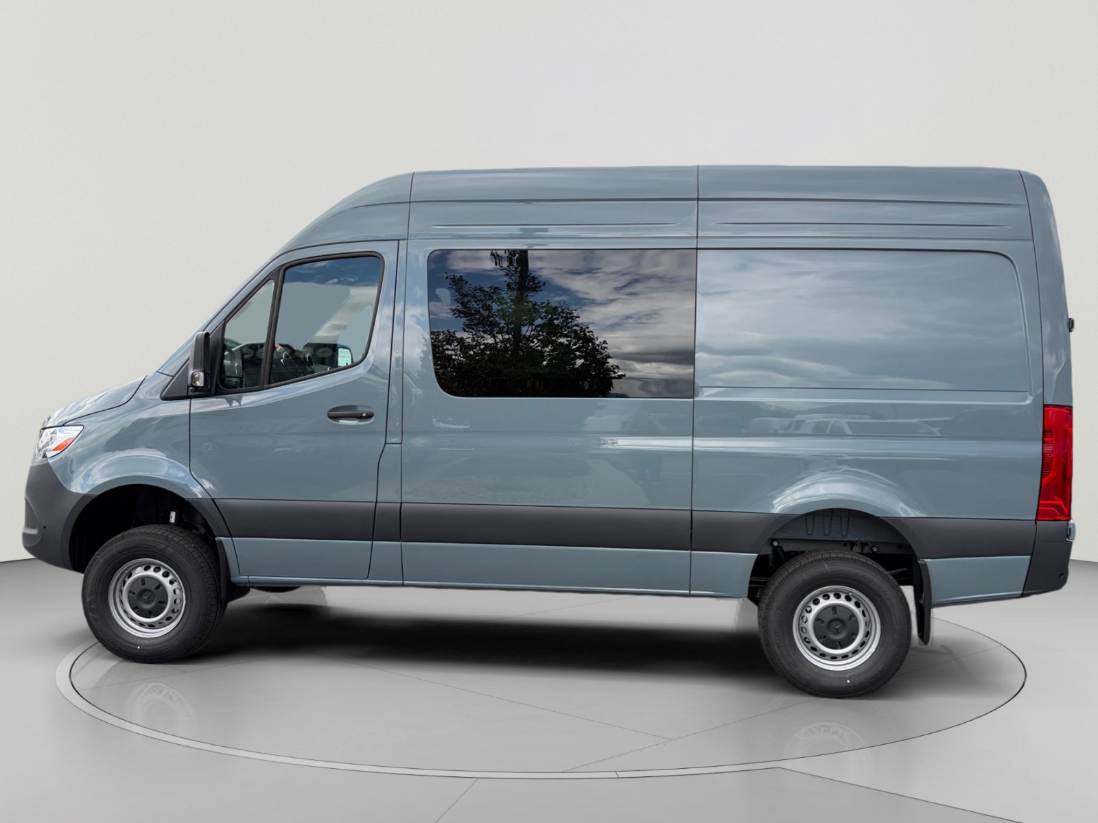 New 2026 Mercedes-Benz Sprinter 2500 image 2