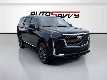 Used 2022 Cadillac Escalade Luxury w/ LPO, Floor Liner Package