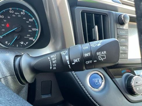 Used 2016 Toyota RAV4 Limited AWD/4WD image 25