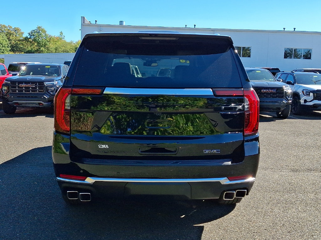Used 2026 GMC Yukon Denali w/ Sun & Power Step Package AWD/4WD image 5