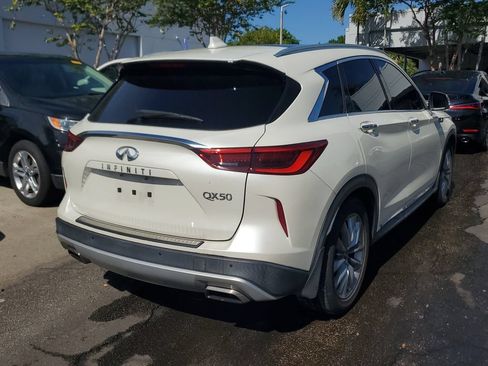 Used 2019 INFINITI QX50 Essential w/ Proassist Package FWD image 7