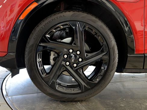 Used 2025 Chevrolet Equinox EV RS w/ Active Safety Package 3 image 10