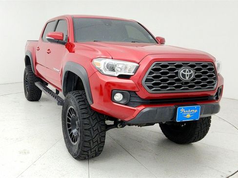 Used 2022 Toyota Tacoma SR5 image 9