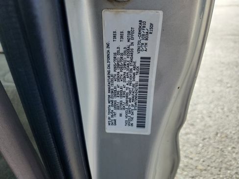 Used 2004 Toyota Tacoma 4x4 Xtracab V6 image 25