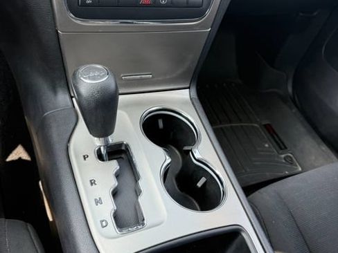 Used 2013 Jeep Grand Cherokee Laredo w/ Laredo E Group AWD/4WD image 15