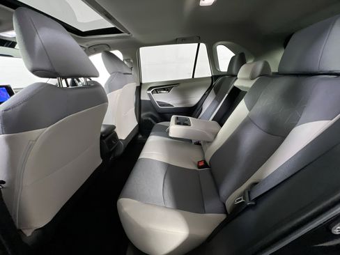 Used 2024 Toyota RAV4 XLE w/ Convenience Package image 24