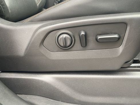 Used 2019 GMC Sierra 1500 AT4 w/ AT4 Premium Package image 16