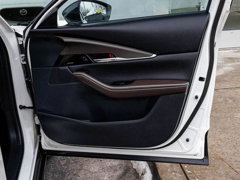 Used 2023 MAZDA CX-30 2.5 Turbo w/ Premium Package image 13