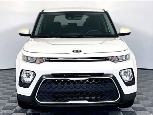 Used 2020 Kia Soul S FWD image 3