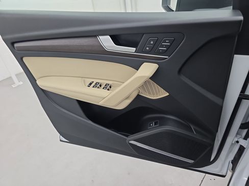 Used 2024 Audi Q5 2.0T Prestige image 26