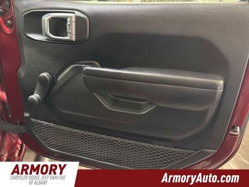 Used 2021 Jeep Wrangler Unlimited Sport image 33