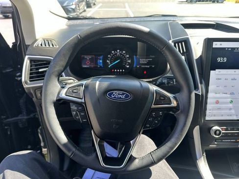 Used 2024 Ford Edge SEL w/ Convenience Package AWD/4WD image 13