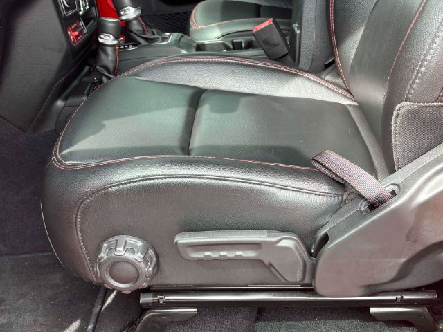 Used 2020 Jeep Gladiator Rubicon AWD/4WD image 8