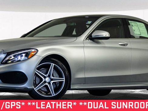Used 2015 Mercedes-Benz C 300 4MATIC Sedan image 2