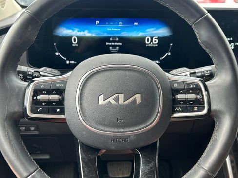 Used 2024 Kia Carnival SX FWD image 23