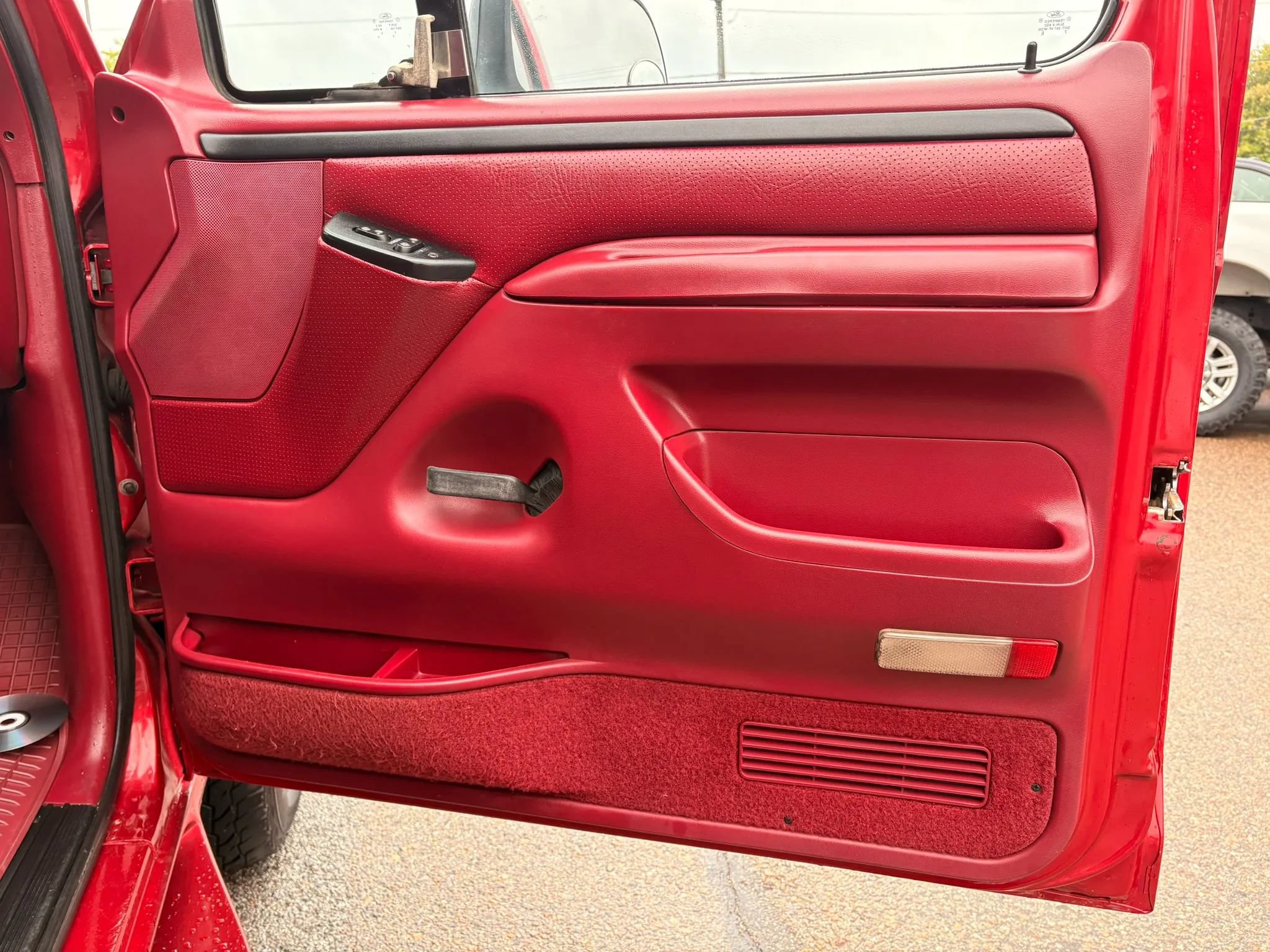 Used 1997 Ford F250 4x4 SuperCab Heavy Duty image 9