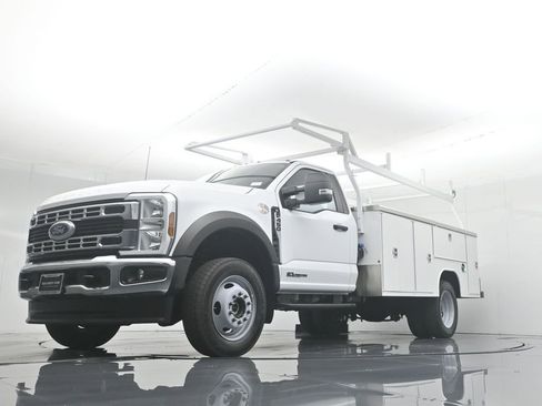 New 2024 Ford F450 XL w/ XL Chrome Package image 49