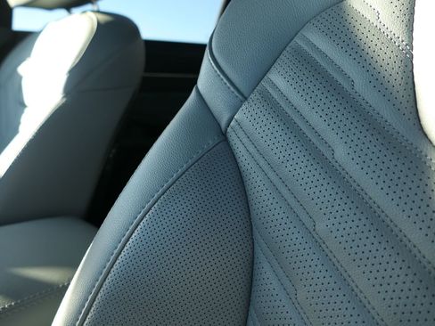 Certified 2024 Kia Sorento SX Prestige w/ Sage Leather Package image 12