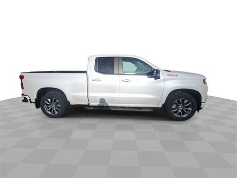 Used 2019 Chevrolet Silverado 1500 RST image 9