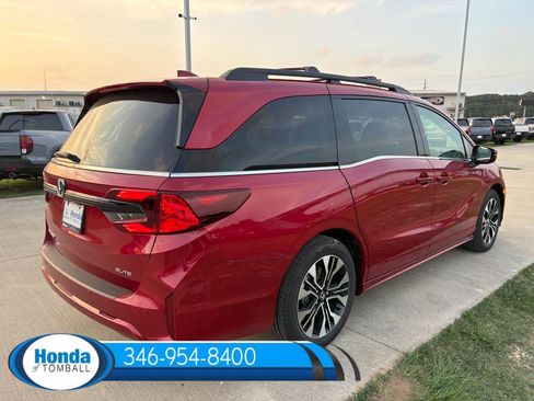 New 2026 Honda Odyssey Elite image 6