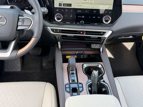 New 2026 Lexus RX 350 Premium Plus AWD/4WD image 10