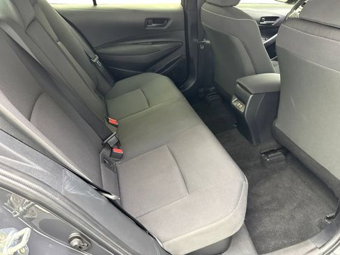 Used 2024 Toyota Corolla LE w/ LE Convenience Package FWD image 39