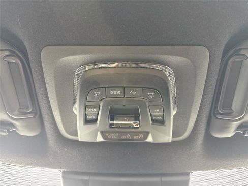 Certified 2026 Toyota Corolla Cross XLE image 23