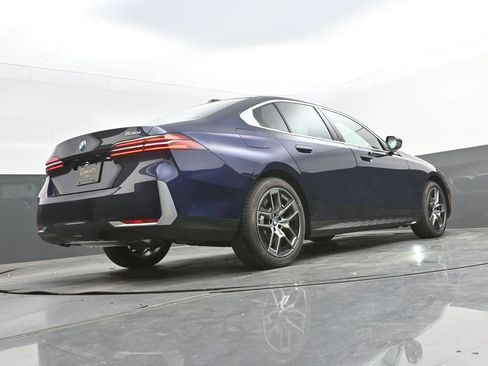 New 2026 BMW 530i w/ Premium Package image 46