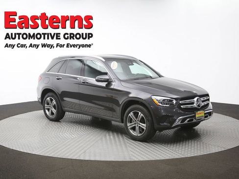 Used 2022 Mercedes-Benz GLC 300 4MATIC w/ Premium Package Lite image 50
