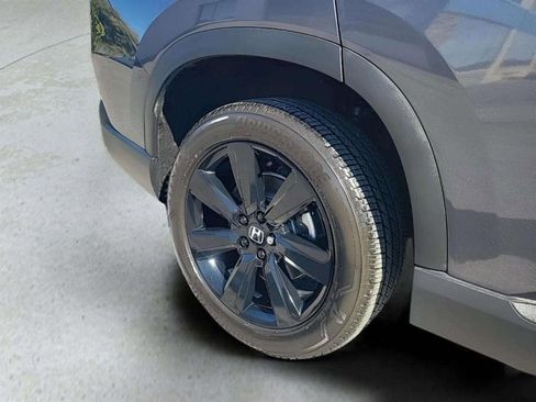 Used 2025 Honda Pilot Black Edition image 36