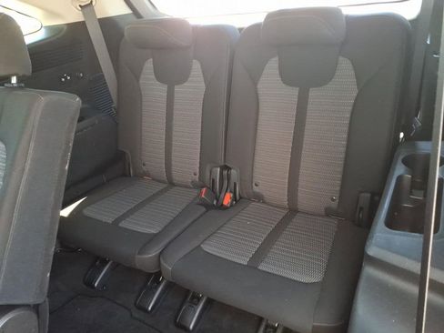 Used 2021 Kia Sorento LX FWD image 6