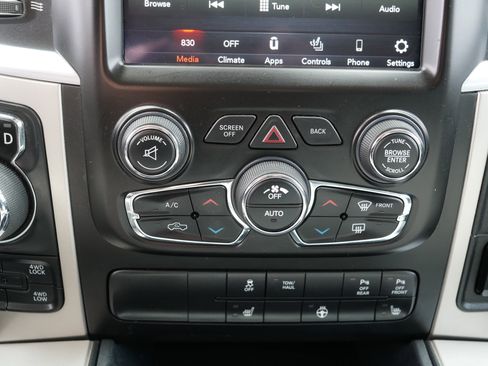 Used 2018 RAM 1500 Big Horn AWD/4WD image 23