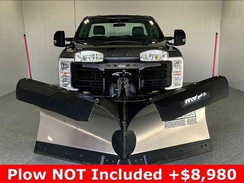 Used 2023 Ford F250 XL w/ Snow Plow Prep Package AWD/4WD image 2