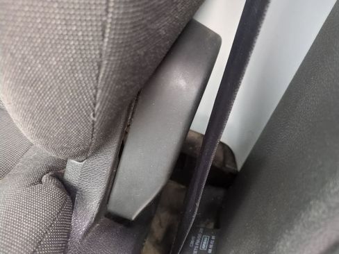 Used 2014 Ford Transit Connect XL image 16