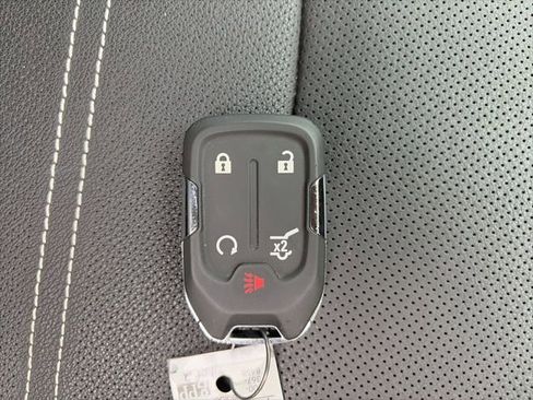 Used 2024 GMC Terrain Denali AWD/4WD image 23