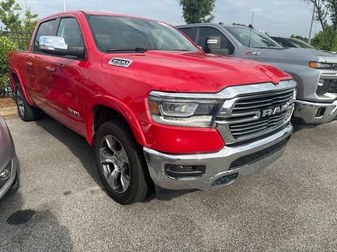 Used 2022 RAM 1500 Laramie AWD/4WD image 2